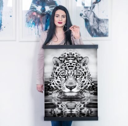 Leopard black and white print
