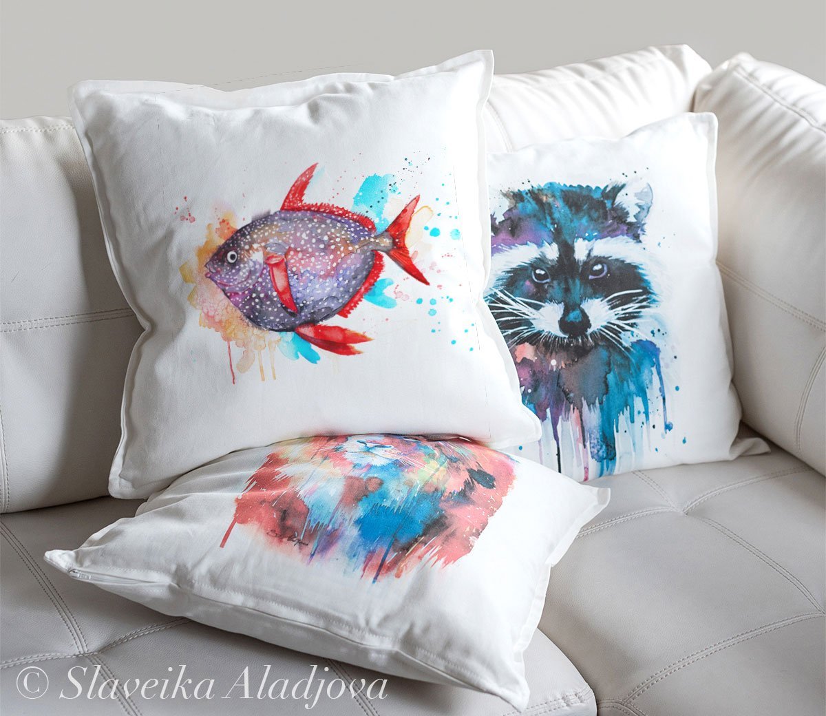 Opah Moonfish Sunfish art Pillow case . Art by Slaveika Aladjova.
